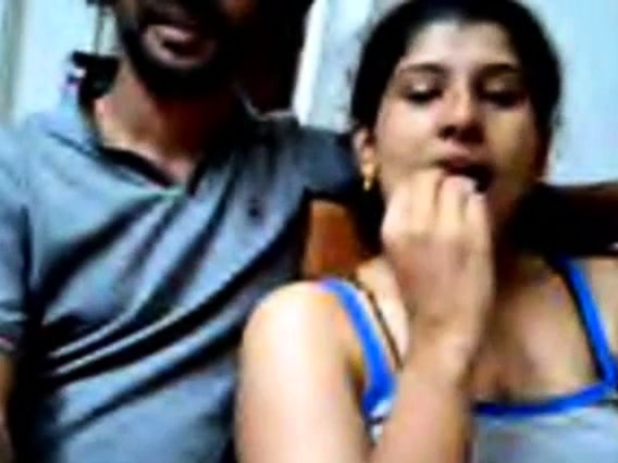Kajalxxxvide0 - Download Mobile Porn Videos - Desi Couple Loves Flashing On Webcam -  1092013 - WinPorn.com